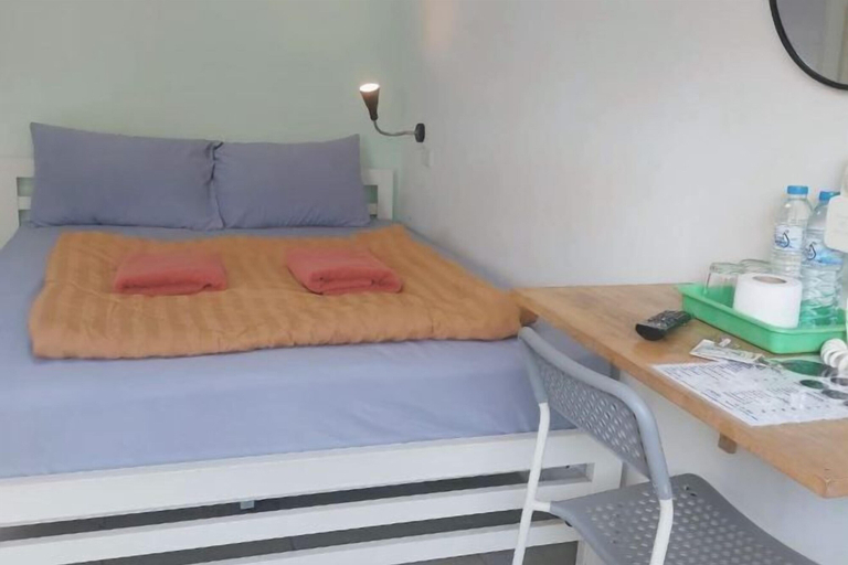 Room 3, Dhub Hostel Donmueng, Don Muang