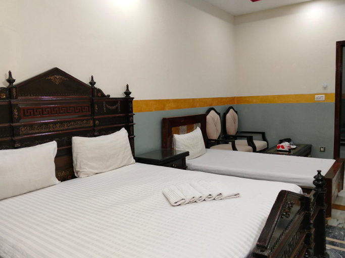 Bedroom 3, Moon Palace Hotel, Lahore