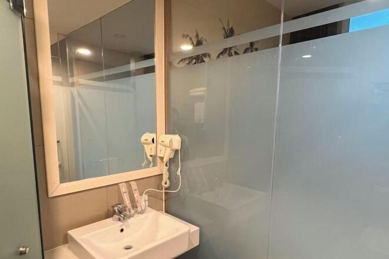 Bathroom 5, D Arc Hotel, Penampang