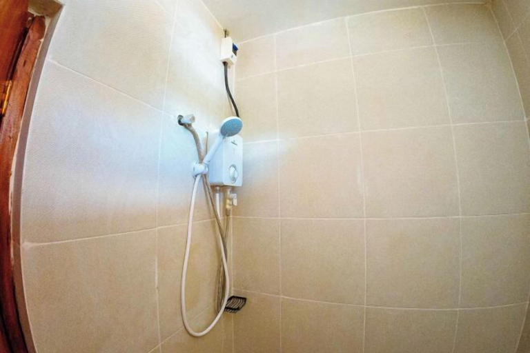 Bathroom 3, McKinley Grand Marina Hotel and Resort, Guihulngan City