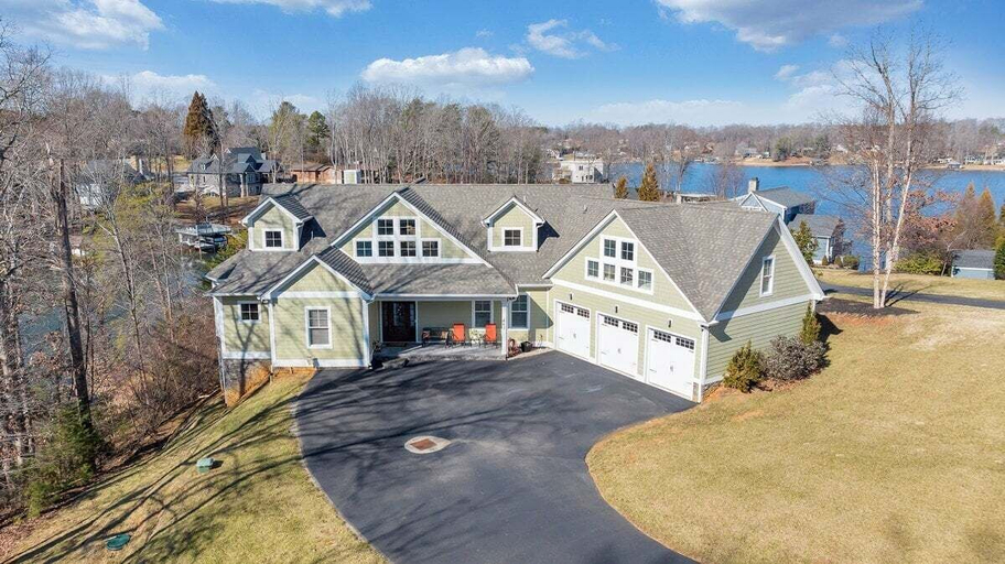 Exterior 2, Serenity Shores - Private Lakefront Home With Dock, Franklin
