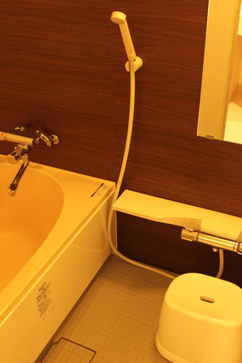 Others 5, Hotel Boti Boti, Osaka