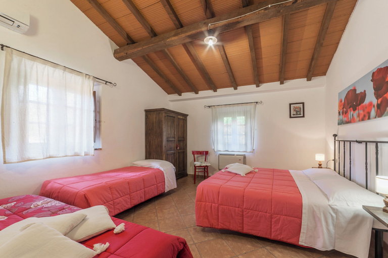 Bedroom 4, Agriturismo Cappellese, Livorno