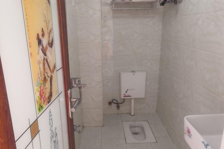 Bathroom, Chongzuo Aloft Convenience Hotel, Chongzuo