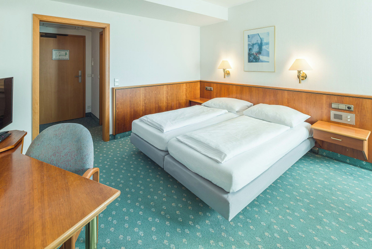 Bedroom 3, Smarthotel Gallmersgarten, Neustadt an der Aisch-Bad Windsheim