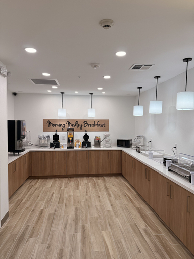 Breakfast buffet, Mainstay Suites - Oklahoma City Airport, Oklahoma