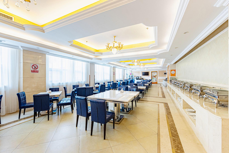 Food & Drinks 4, Vienna Classic Hotel Qingdao Huangdao, Qingdao