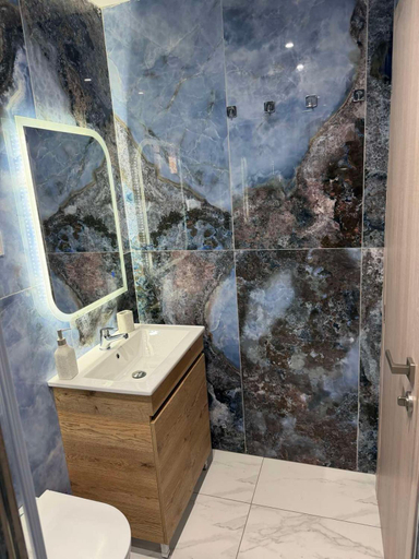 Bathroom 2, Zante Art de l'eau, Ionian Islands