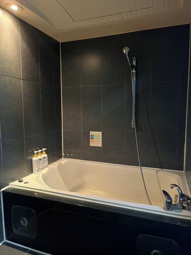 Bathroom 3, Sixty Motel, Songpa