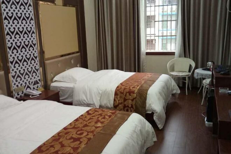Bedroom 5, Tongcheng Jinting Hotel, Xianning