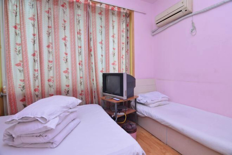Bedroom 4, Qingdao Dexinsheng Hotel, Qingdao