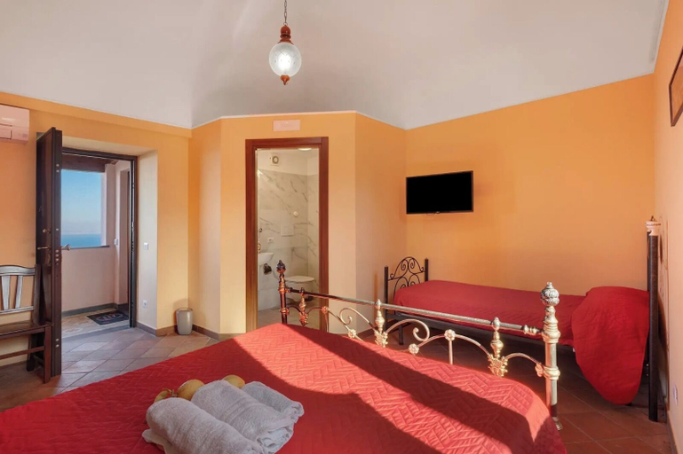 Room 3, Il Casale del Sole, Napoli