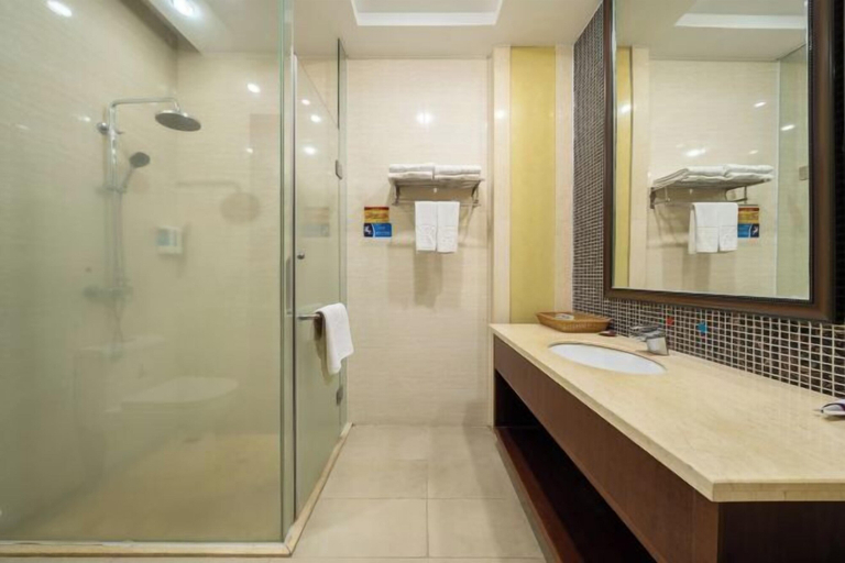Bathroom 5, Kedu International Hot Spring Hotel, Longyan