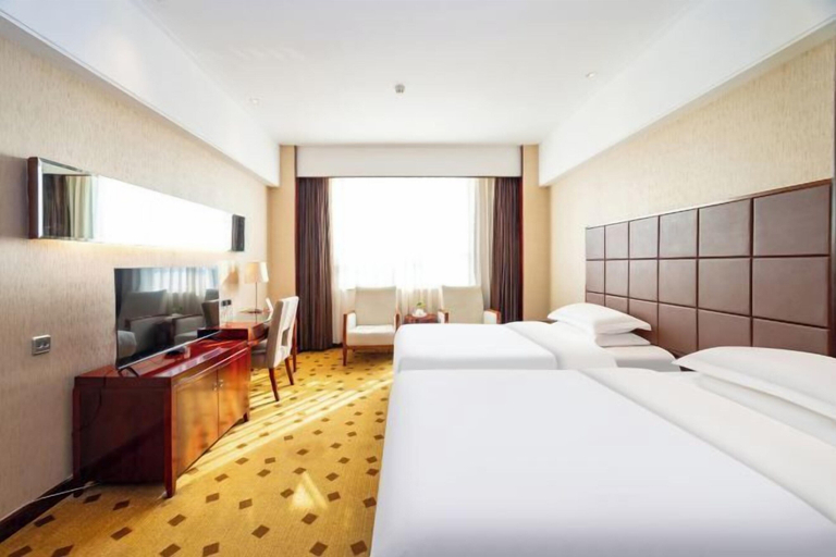 Bedroom 3, Yuanzhongfang Hotel, Qingdao