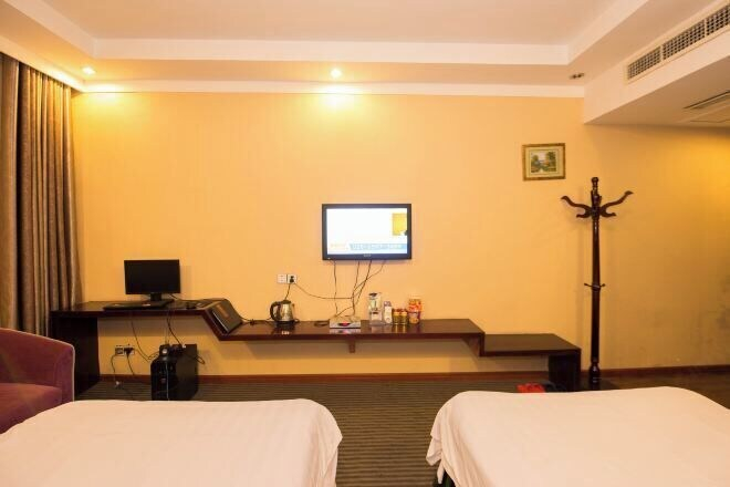 Bedroom 2, Xichong Mingcheng Holiday Hotel, Nanchong