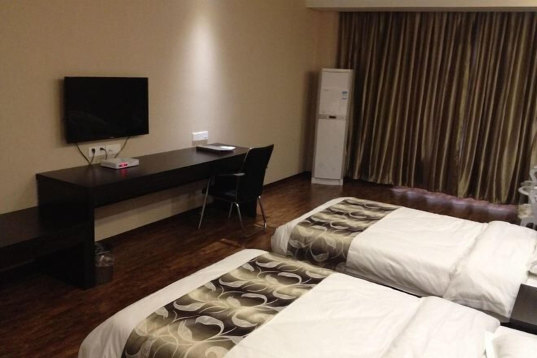 Bedroom 2, Bamin Hotel, Chuzhou