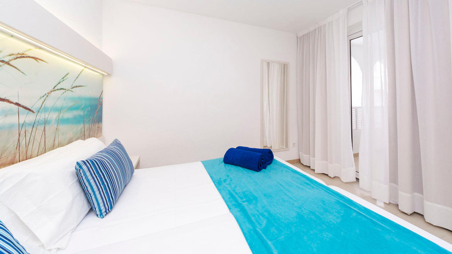 Bedroom 2, Apartamentos Globales Lord Nelson, Baleares