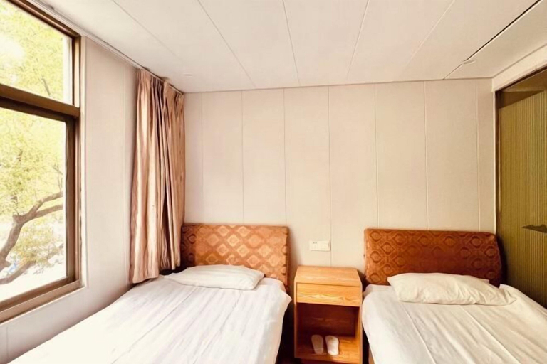 Bedroom 2, Shujia Hotel, Shanghai