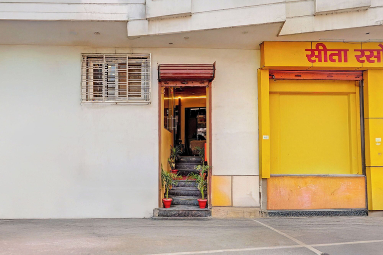 Property entrance 3, Fabhotel Bharat, Varanasi