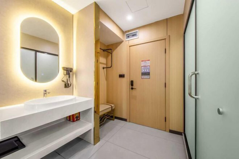Bathroom 4, Berkeley Hotel (Chongqing Hechuan), Chongqing