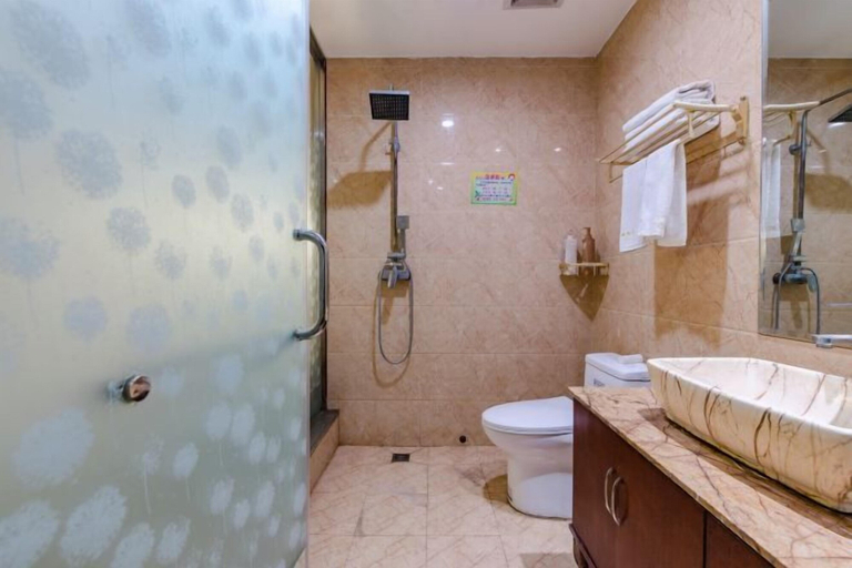 Bathroom 5, Airuisen Hotel, Zhoukou