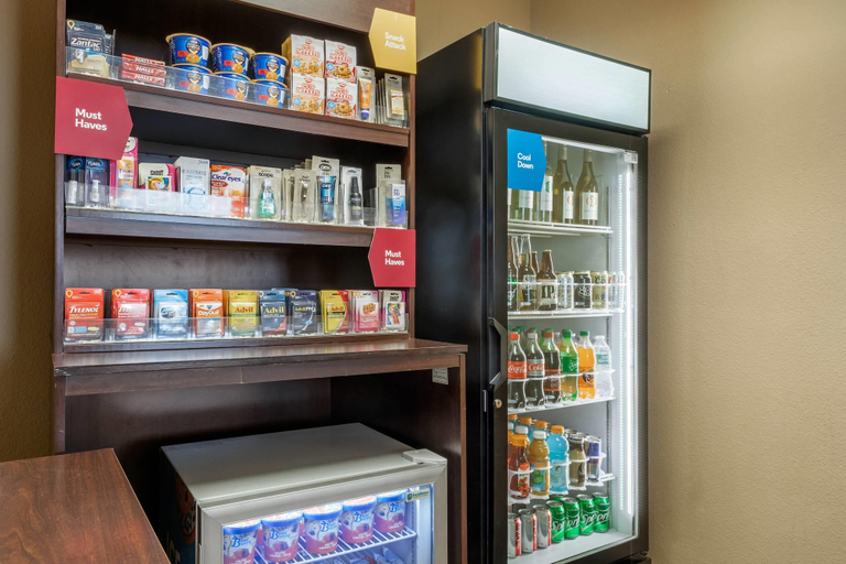 Food & Drinks 5, Comfort Suites Barstow near I-15, San Bernardino