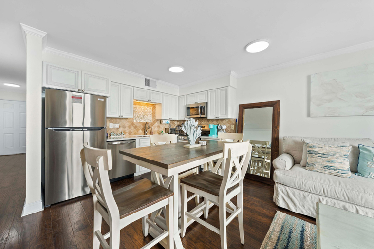 Others 5, Seaside Beach & Racquet 3205, Baldwin