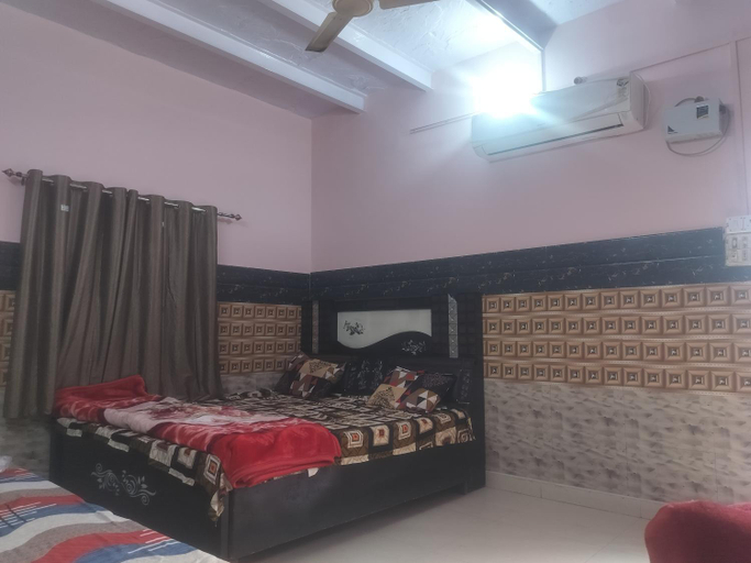 Bedroom 2, Shri Krishna Kunj homestay , Mathura