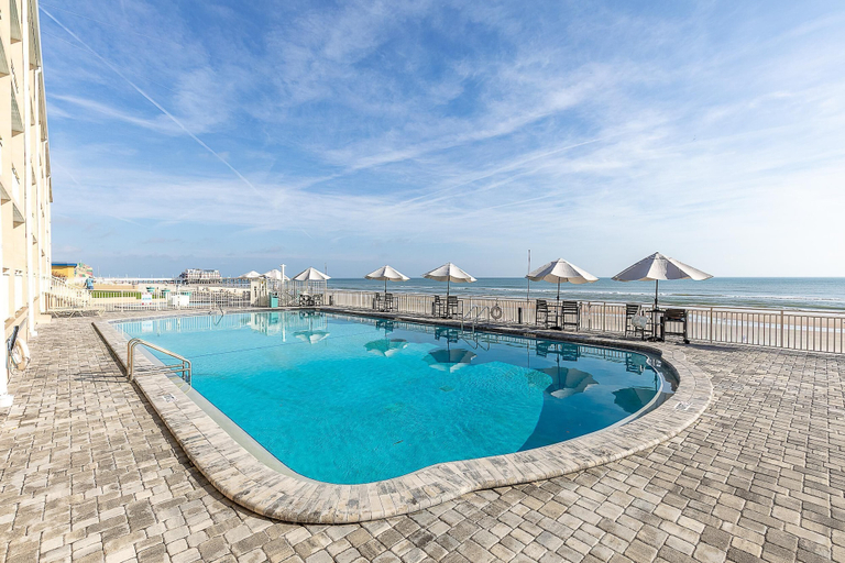 Pool 1, Daytona Inn Beach Resort 409, Volusia