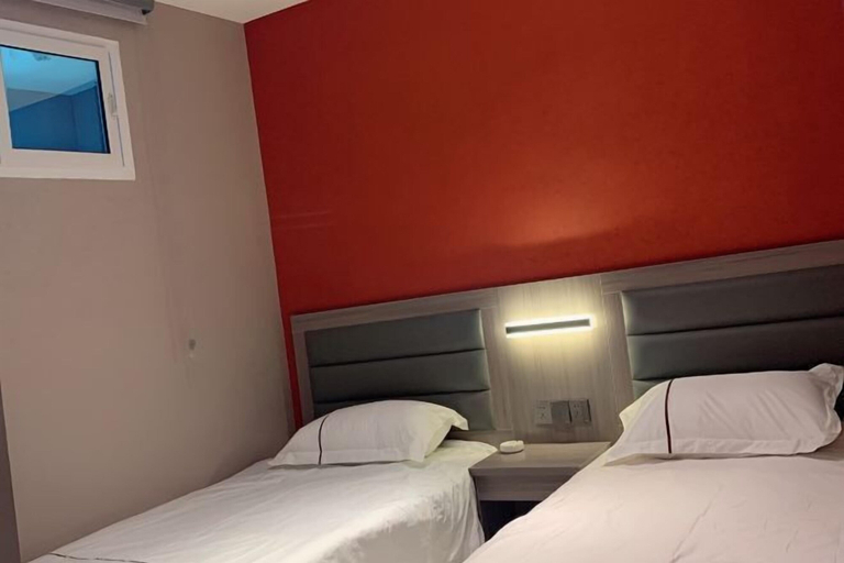 Bedroom 3, Shilong Express Hotel, Bayin'gholin Mongol