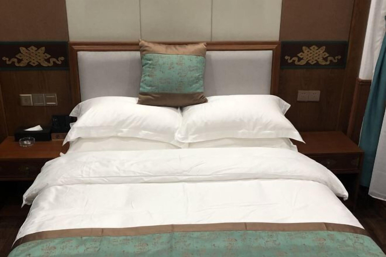 Bedroom 4, Baiyu Dongcha Culture Theme Hotel, Garzê Tibetan