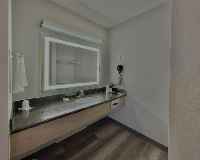 Bathroom 5, Discovery Inn, Salt Lake