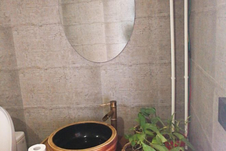 Bathroom 4, Yuanyang Green Hostel & Sunny Guesthouse, Honghe Hani and Yi