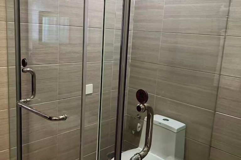 Bathroom 4, Shungeng International Hotel, Jinan