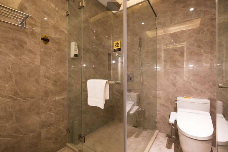 Bathroom 4, Nanshan Hotel, Sanya