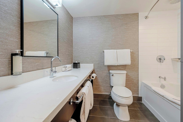 Bathroom 5, Sandman Signature Mississauga Hotel, Peel