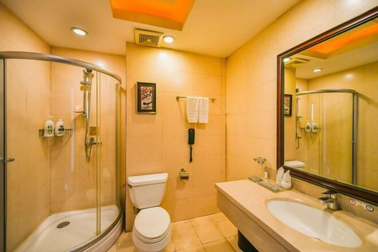 Bathroom 5, Yu Jing Lou Hotel, Handan