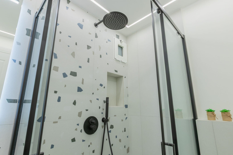 Room 2, Cheerful Apartment XX Settembre by Wonderful Italy, Torino