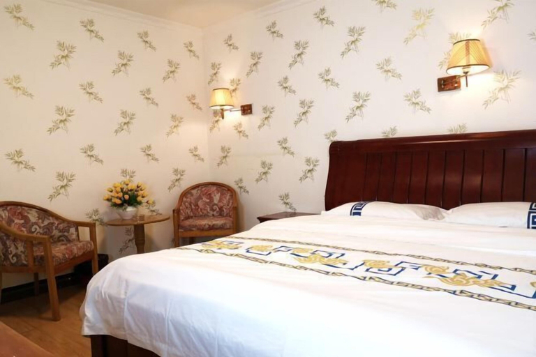 Bedroom 5, Qinnan Zhuhai Style Mountain Villa, Yibin