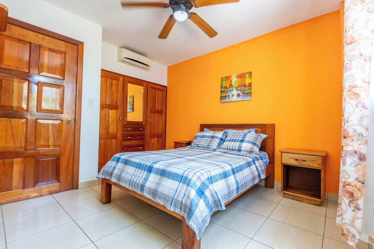 Bedroom 2, Kevin Condos, Bocas del Toro