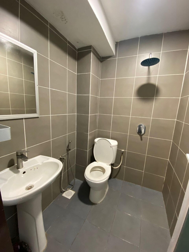 Bathroom 4, The Garden Inn, Miri