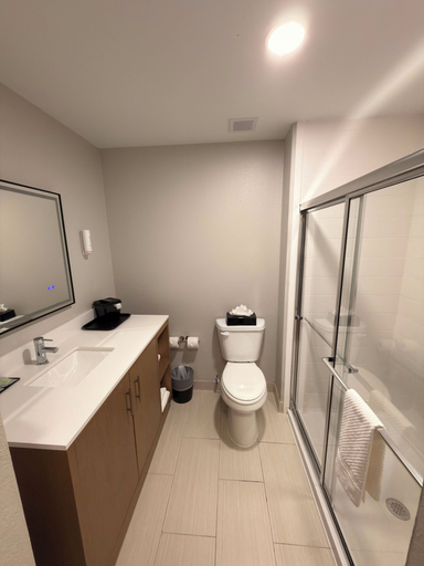 Bathroom 5, Mainstay Suites - Oklahoma City Airport, Oklahoma