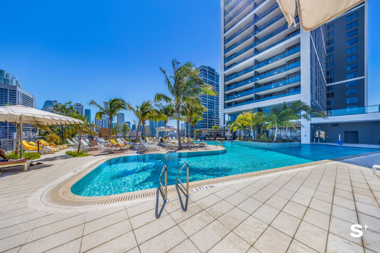 Pool 2, Downtown 1-BD Condo With City Views, Miami-Dade