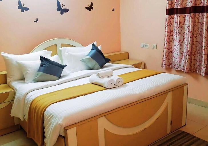 Room 4, Eaze & Comfort - Boutique Hotel, Chennai
