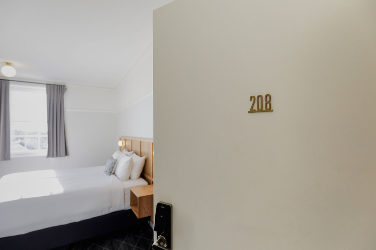 Bedroom 2, Mortdale Hotel, Sydney