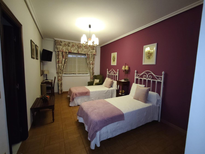 Bedroom 2, Hostal Juan, Pontevedra