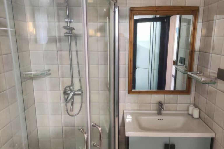 Bathroom 4, Wolong Riverside Manor, Jinhua