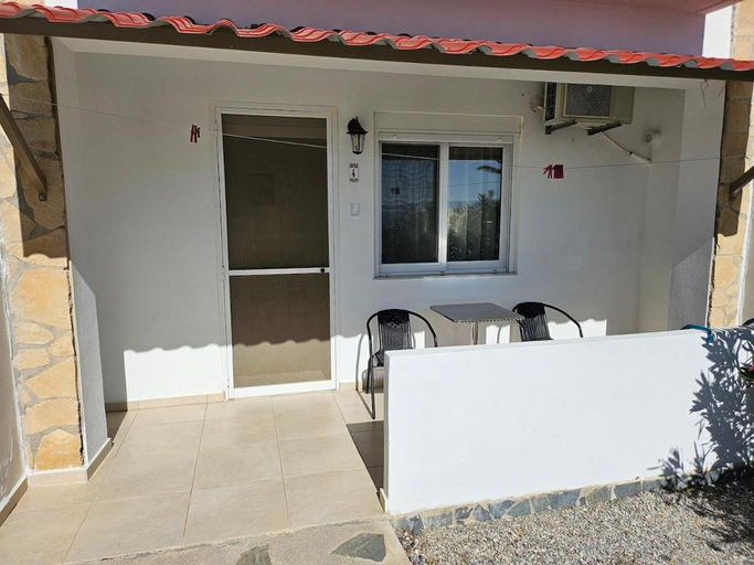 Others 4, grosses Studio mit Terrasse tollen Meeresblick Villa Stephania, Crete