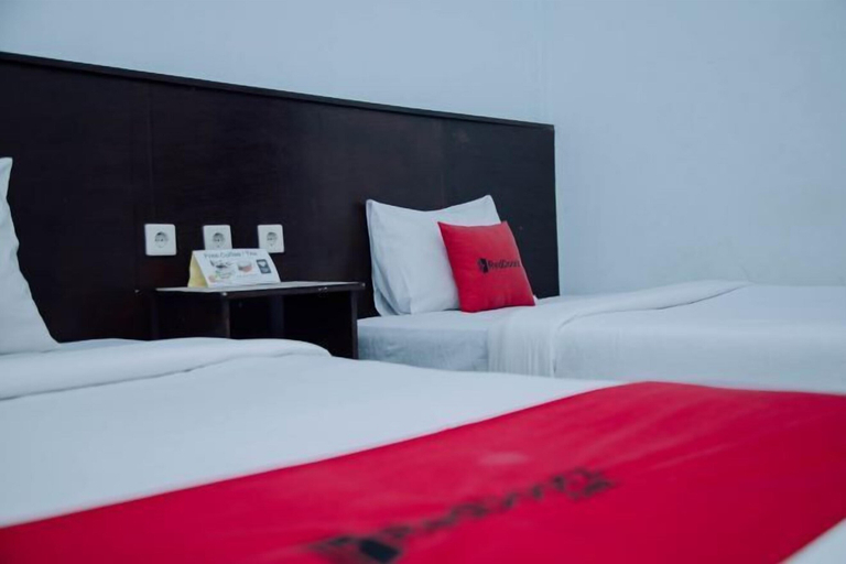 Bedroom 3, RedDoorz @ Hening Homestay, Lombok