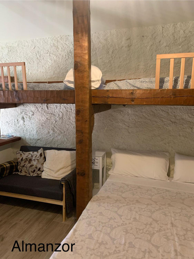Bedroom 3, CASA PARVATHI CANDELEDA, Ávila